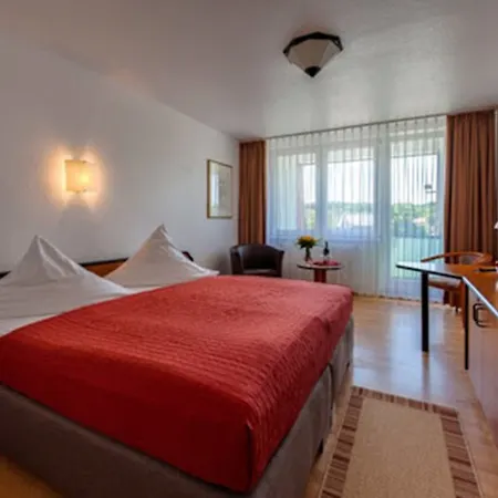 컴포트 베르나우 호텔 3*